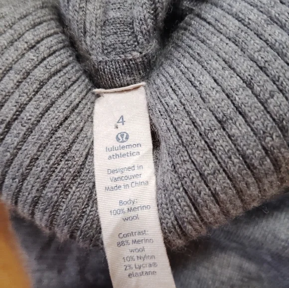 Lululemon Sweat And Savasana Merino Wool Grey Cozy Sweater Cabincore Size 4 - Picture 4 of 4